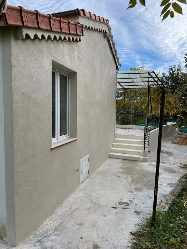 Ravalement de façade à Douvaine